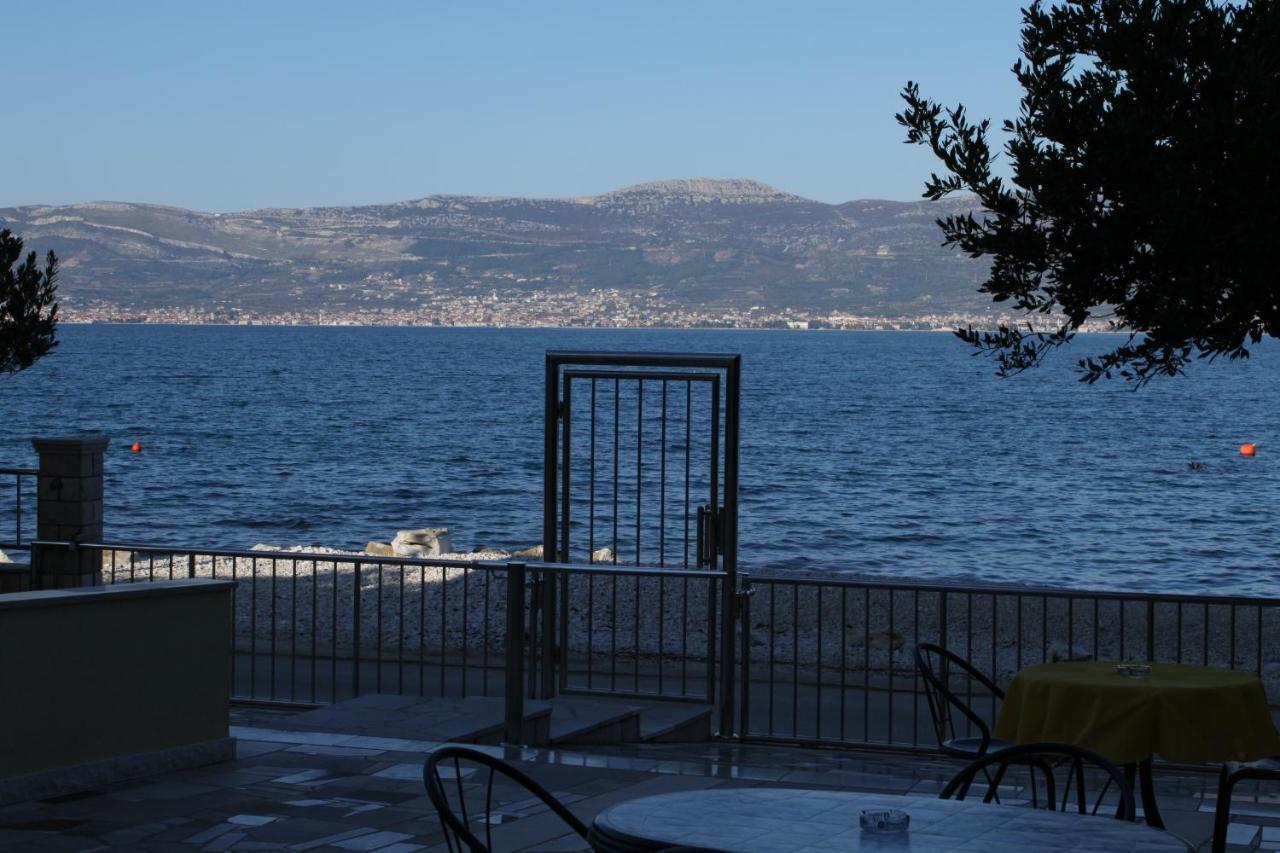 Apartments By The Sea Slatine, Ciovo - 10435 Extérieur photo